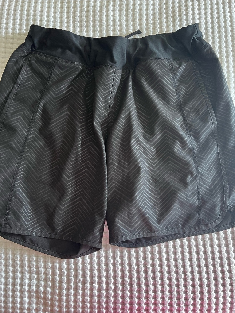 Title Nine Black Women's Athletic Shorts - Breathable Chevron Performance Size M